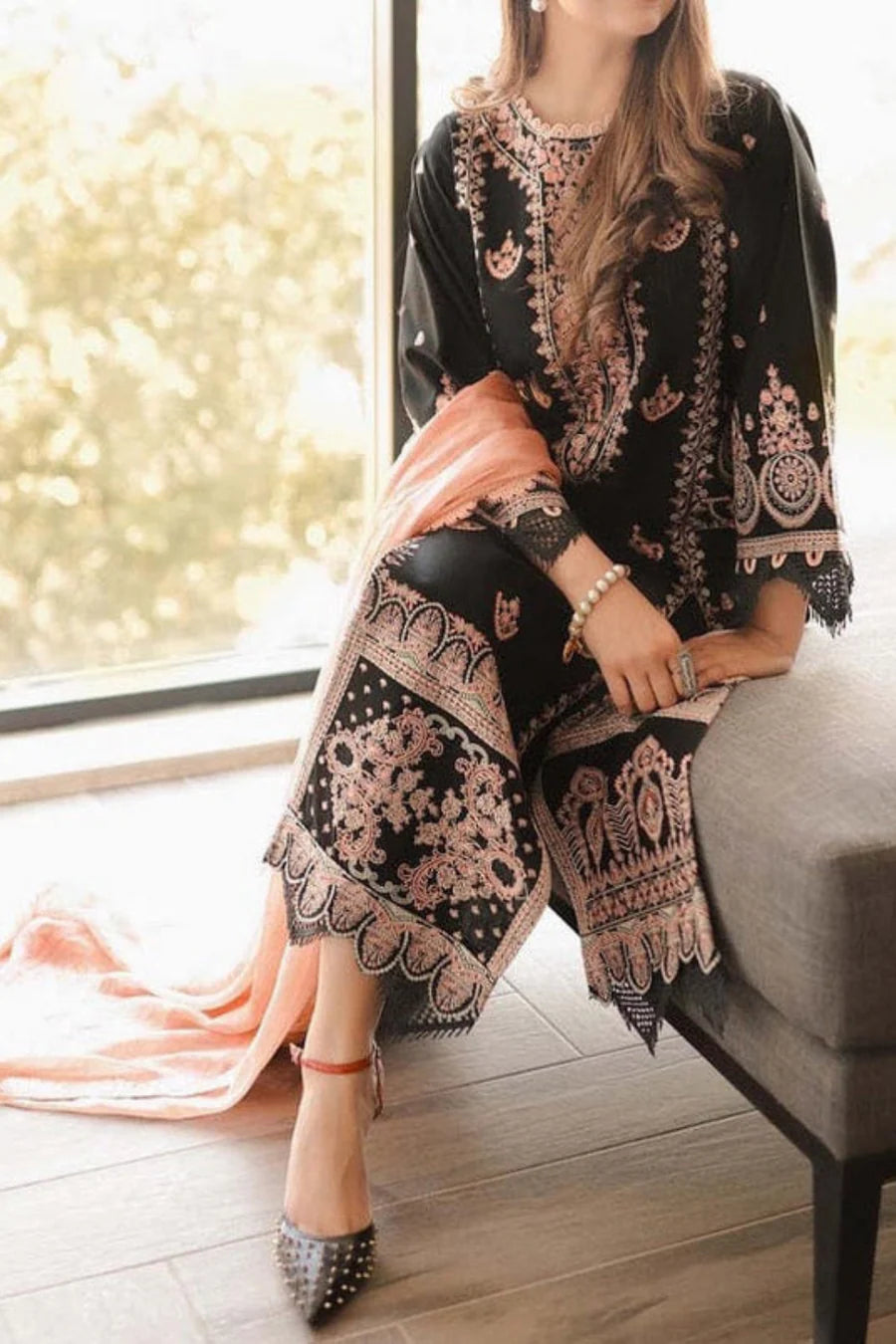 Saira Rizwan 3 Pcs LAWN EMBROIDERY DRESS With Chiffon Embroidery Dupatta