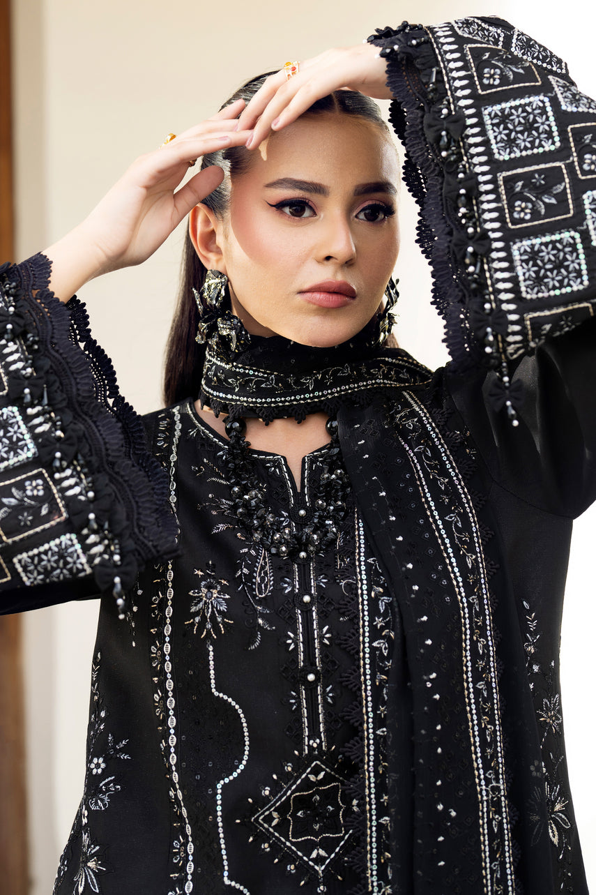 NAQSHI Lawn 3PC Embroidered WithChiffon Embroidery Dupatta