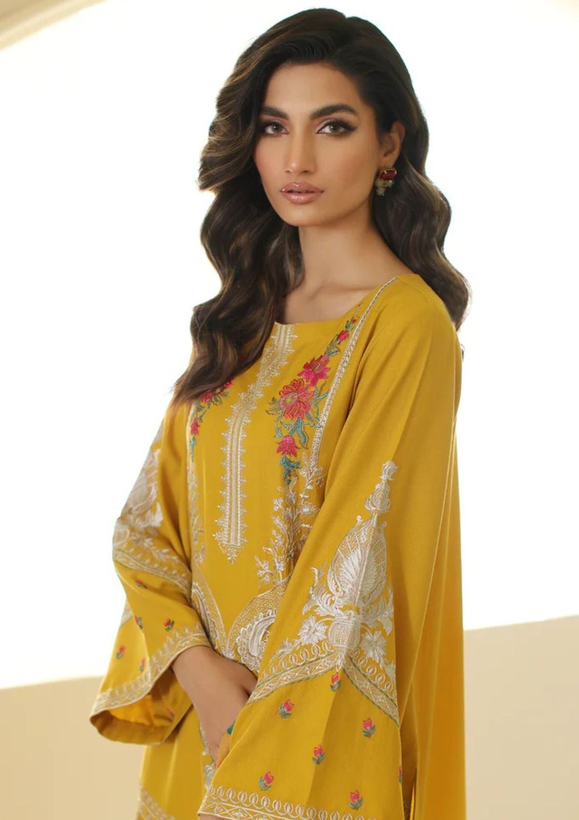 Chrizma 3PC Embroidered Lawn Suit - unstitch