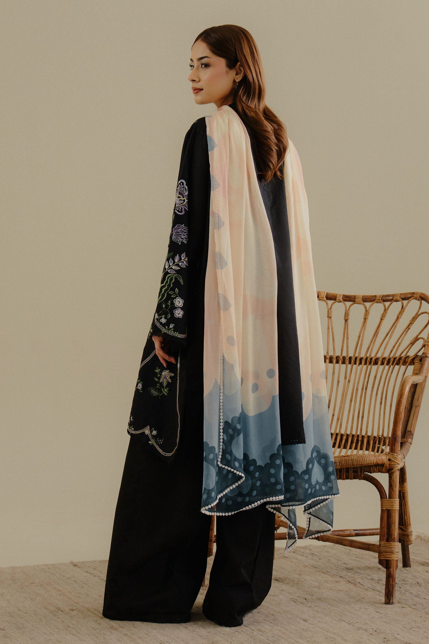 Zara Shah Jahan Lawn 3PC Embroided With Voil Diamond Dupatta