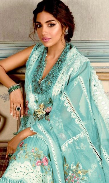 Chrimson Lawn 3PC Embroided With Organza Dupatta