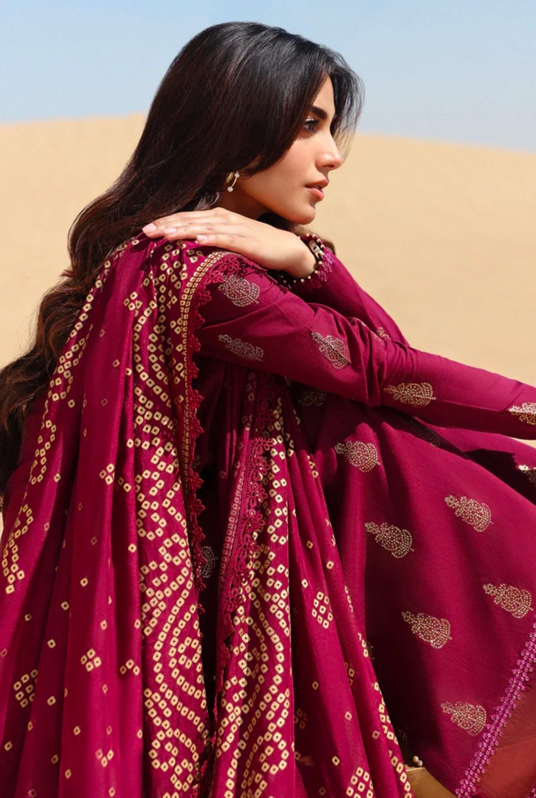 CRIMSON 3 Pcs LAWN EMBROIDERY DRESS With Diamond Dupatta