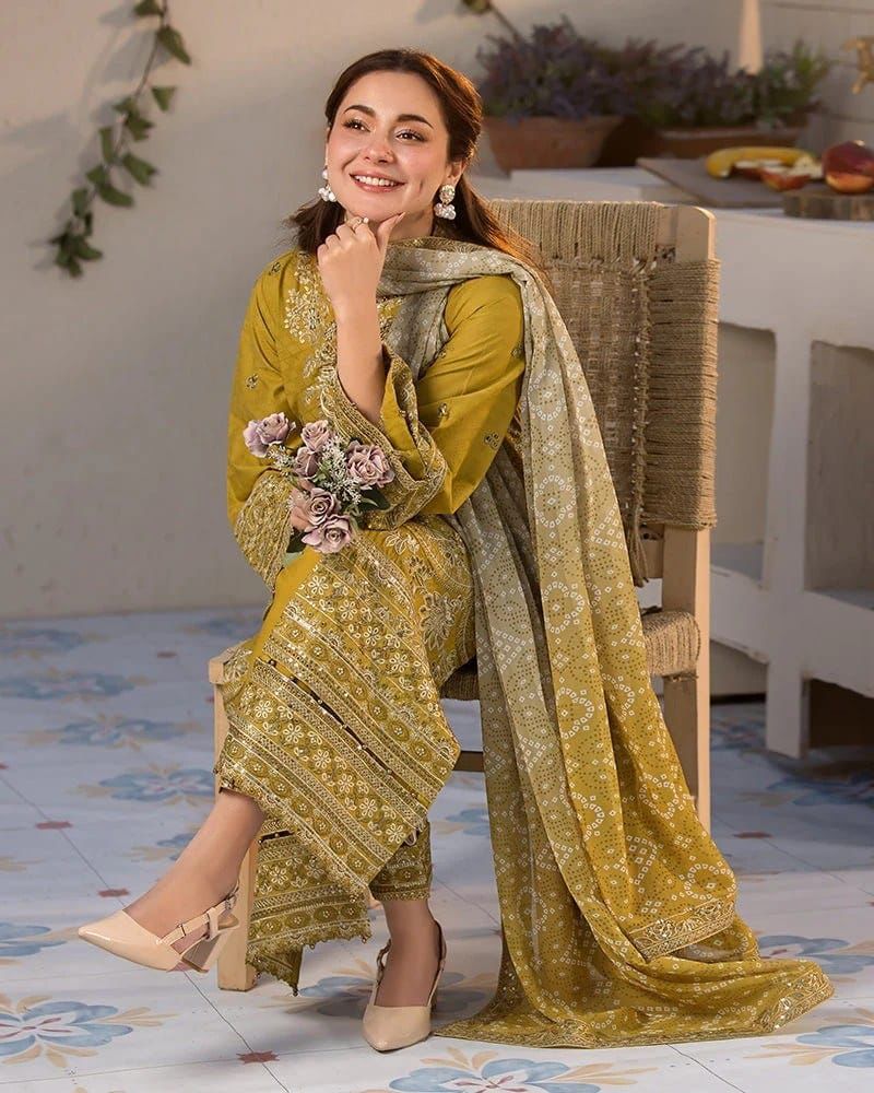 QALAMKAR Lawn 3PC Embroidered With Digital Print Dupatta
