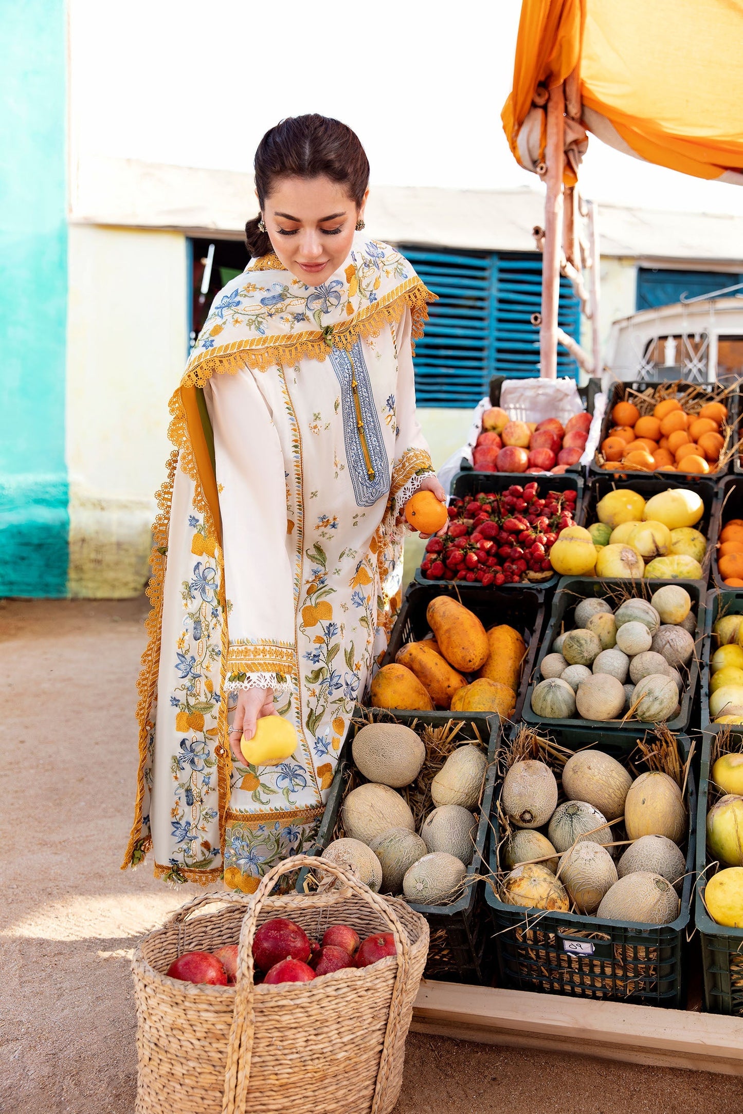 ZAHA by Elan Lawn 3PC Embroidered With Chiffon Embroidery Dupatta