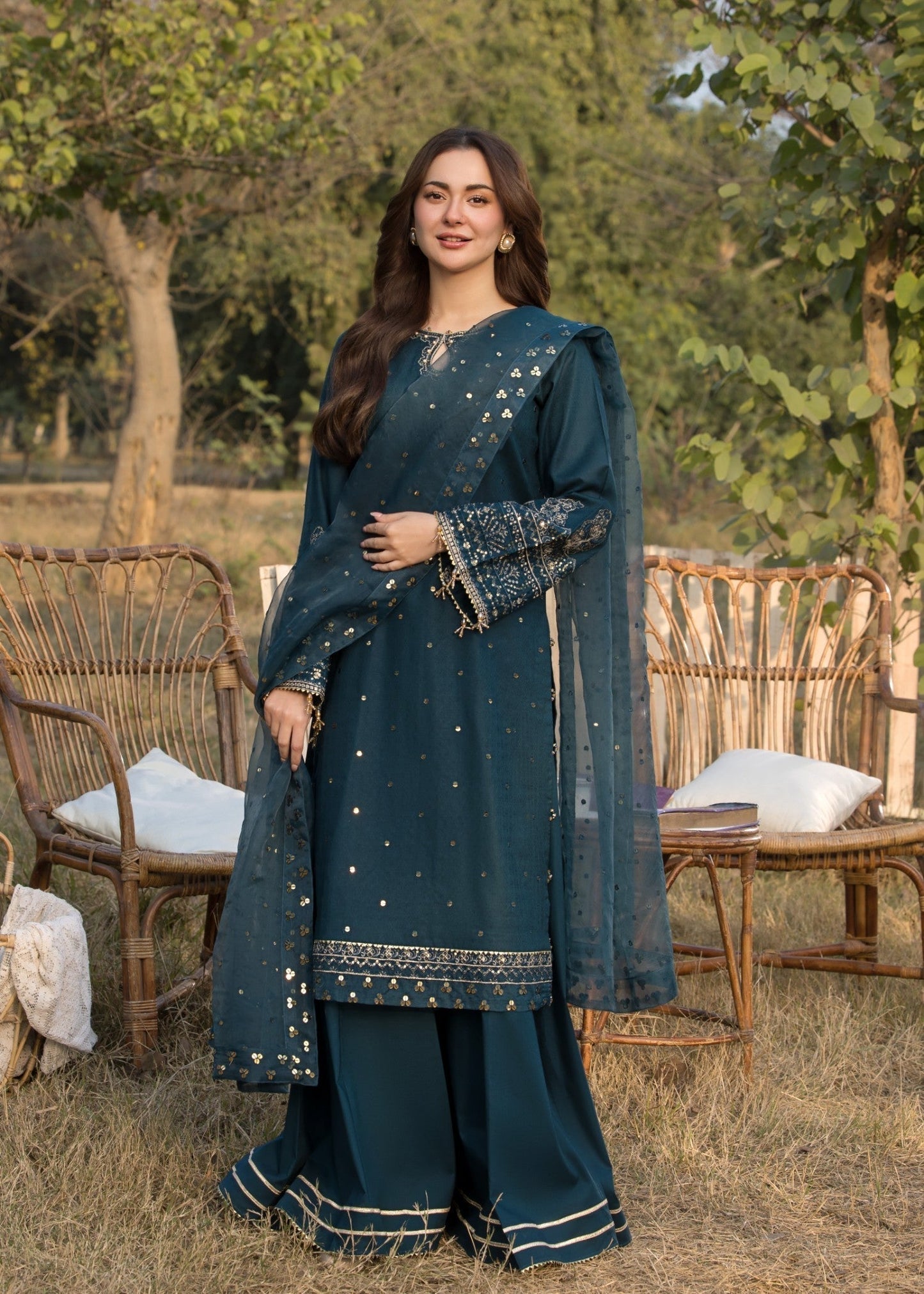 QALAMKAR Lawn 3PC Embroidered With Organza Embroidery Dupatta